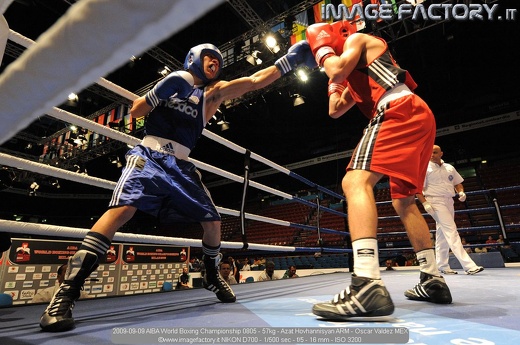 2009-09-09 AIBA World Boxing Championship 0805 - 57kg - Azat Hovhannisyan ARM - Oscar Valdez MEX